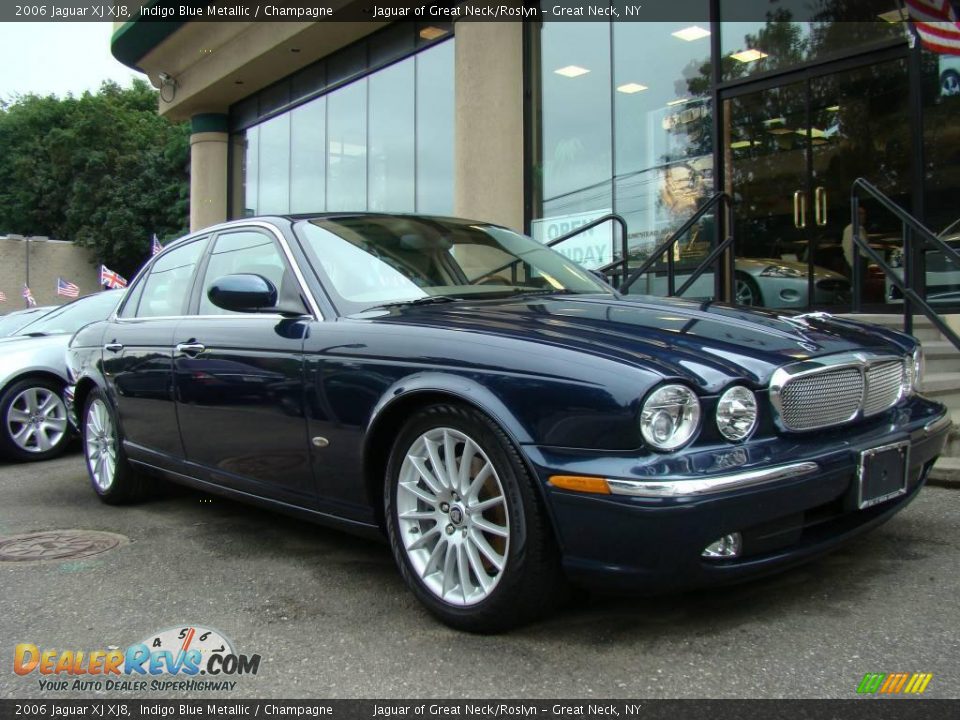 2006 Jaguar XJ XJ8 Indigo Blue Metallic / Champagne Photo #3