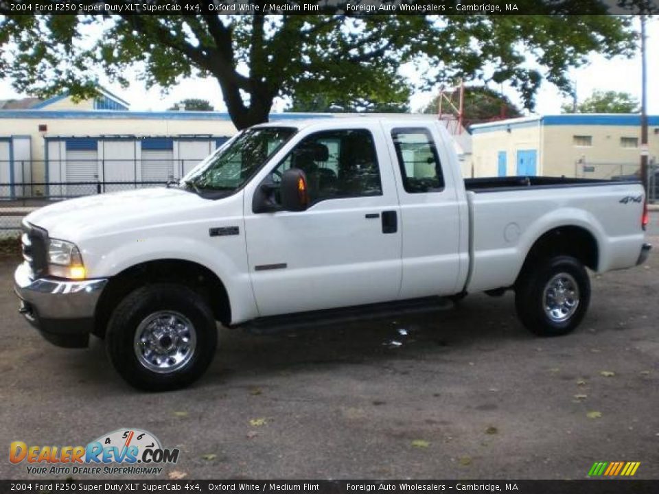 2004 Ford F250 Super Duty XLT SuperCab 4x4 Oxford White / Medium Flint Photo #29