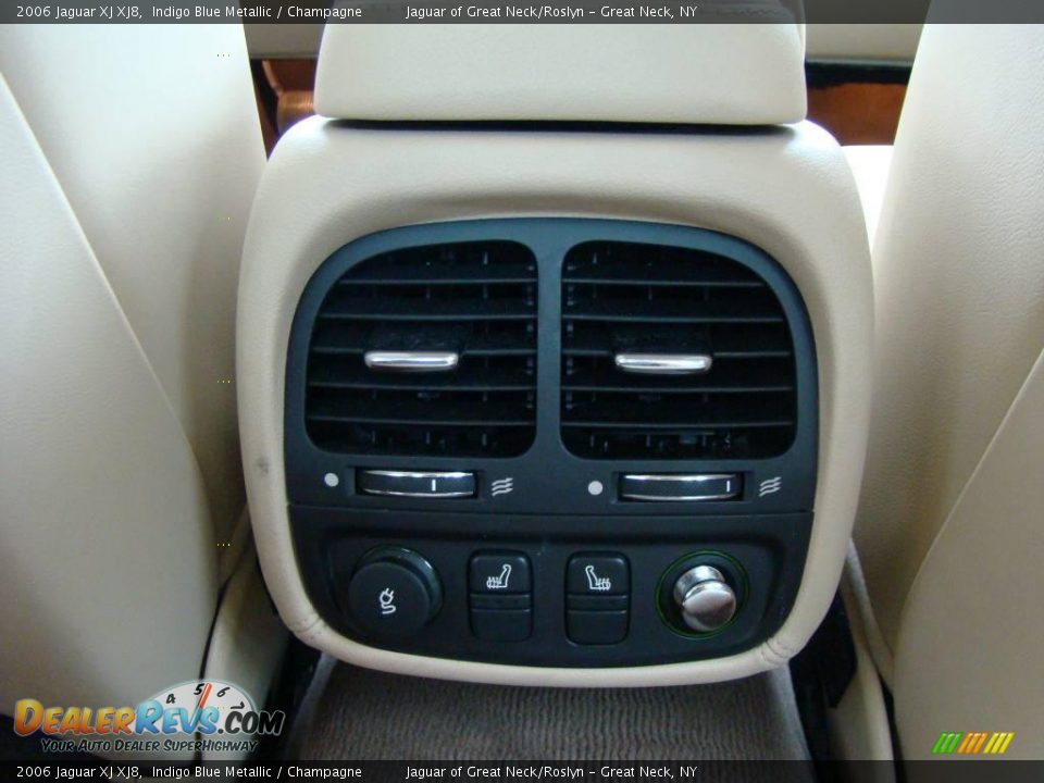 2006 Jaguar XJ XJ8 Indigo Blue Metallic / Champagne Photo #20