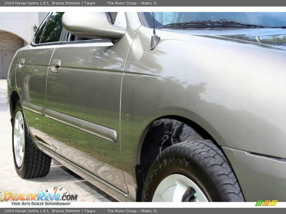 2004 Nissan Sentra 1.8 S Bronze Shimmer / Taupe Photo #19