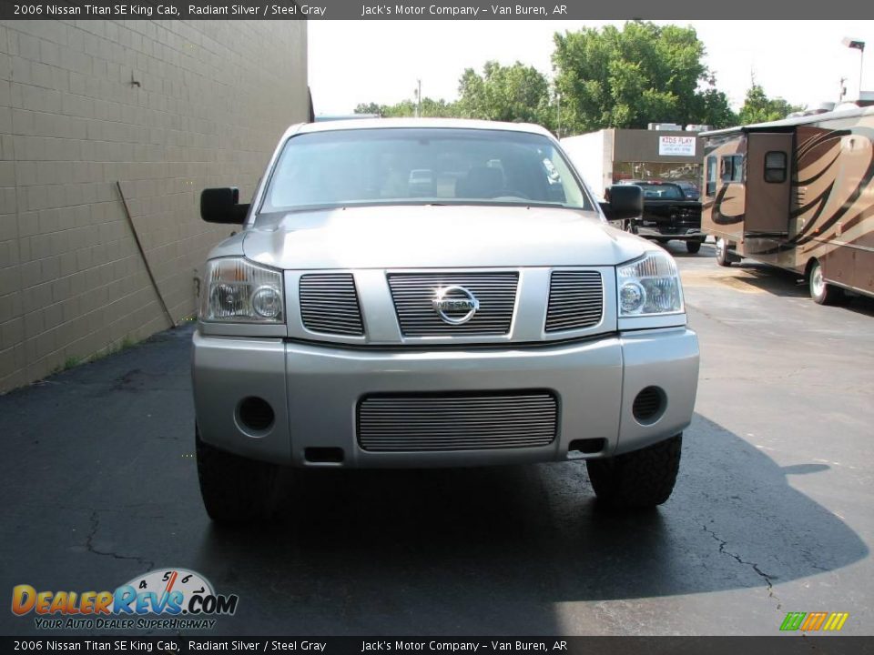2006 Nissan Titan SE King Cab Radiant Silver / Steel Gray Photo #3
