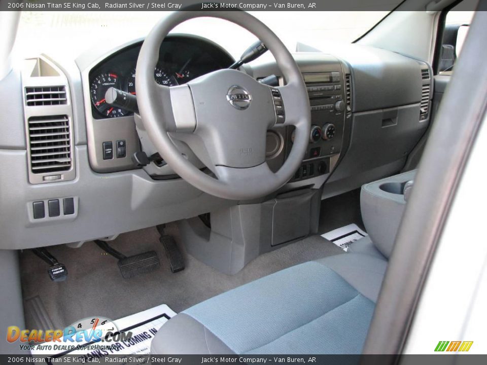 2006 Nissan Titan SE King Cab Radiant Silver / Steel Gray Photo #11