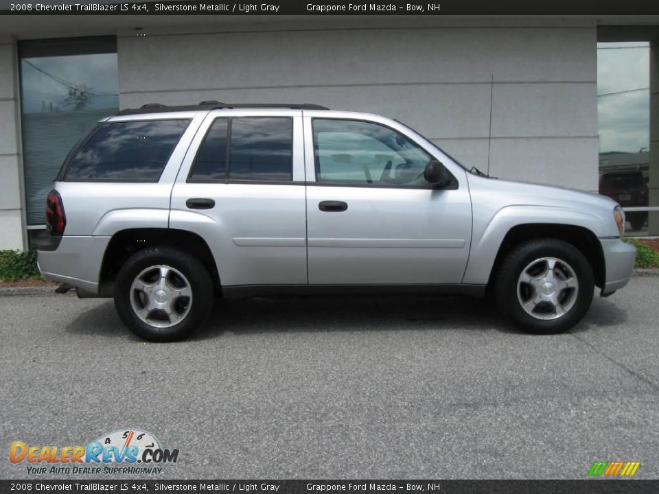 2008 Chevrolet TrailBlazer LS 4x4 Silverstone Metallic / Light Gray Photo #2