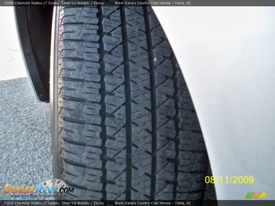 2009 Chevrolet Malibu LT Sedan Silver Ice Metallic / Ebony Photo #7