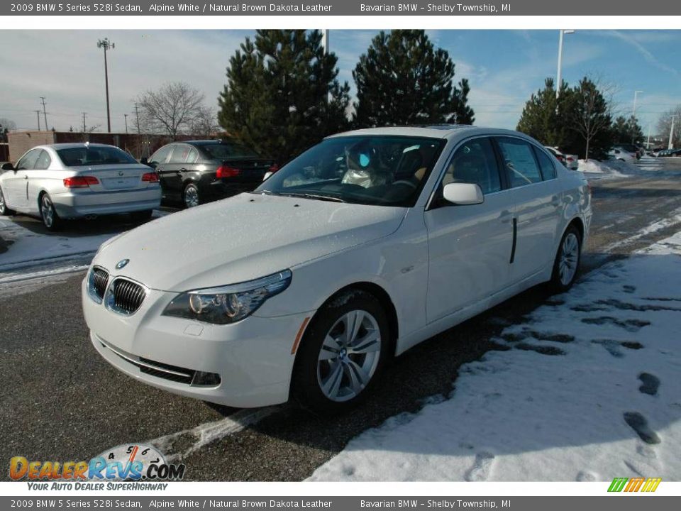 2009 BMW 5 Series 528i Sedan Alpine White / Natural Brown Dakota Leather Photo #1