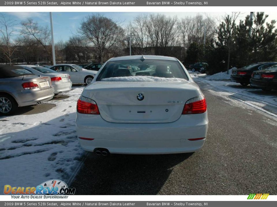 2009 BMW 5 Series 528i Sedan Alpine White / Natural Brown Dakota Leather Photo #6