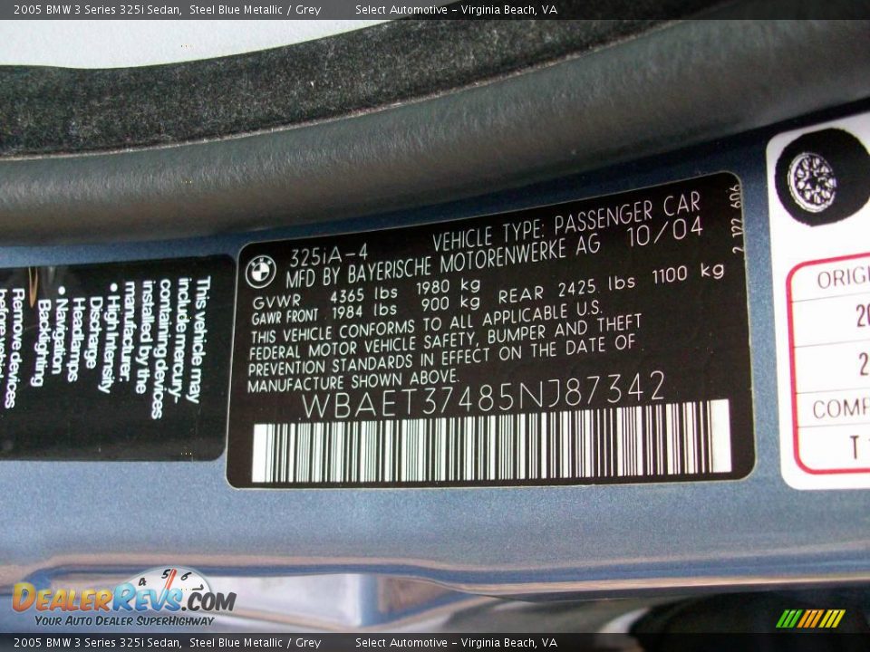 2005 BMW 3 Series 325i Sedan Steel Blue Metallic / Grey Photo #34