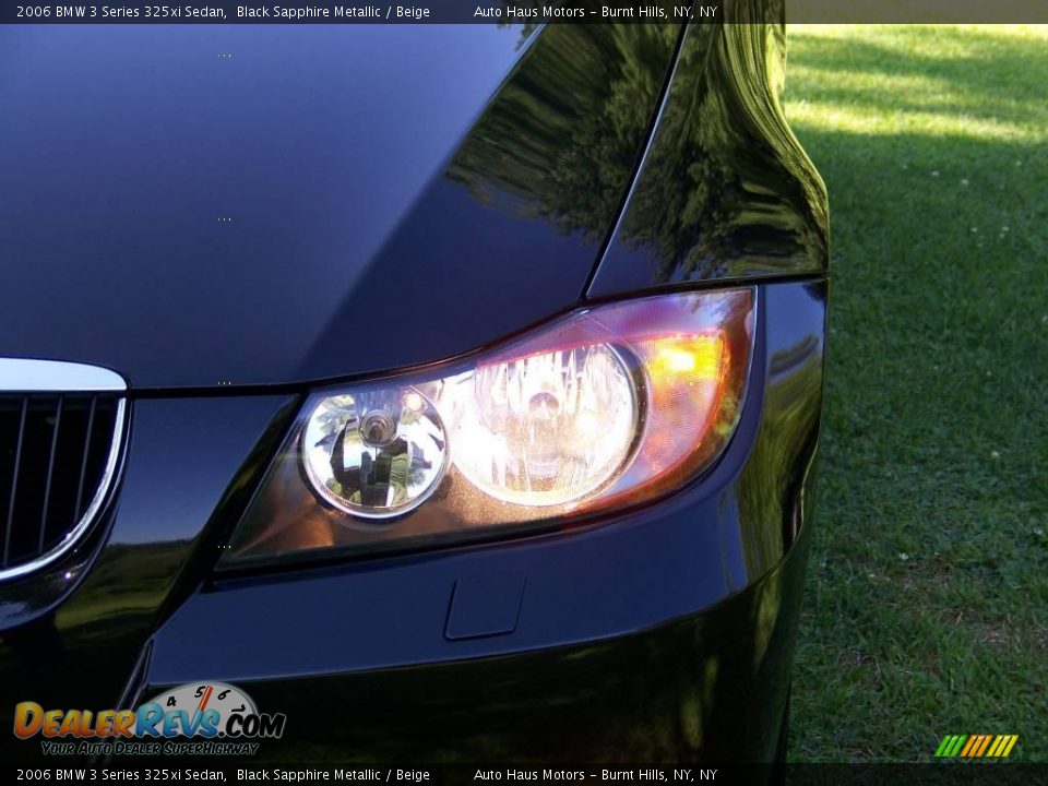 2006 BMW 3 Series 325xi Sedan Black Sapphire Metallic / Beige Photo #10