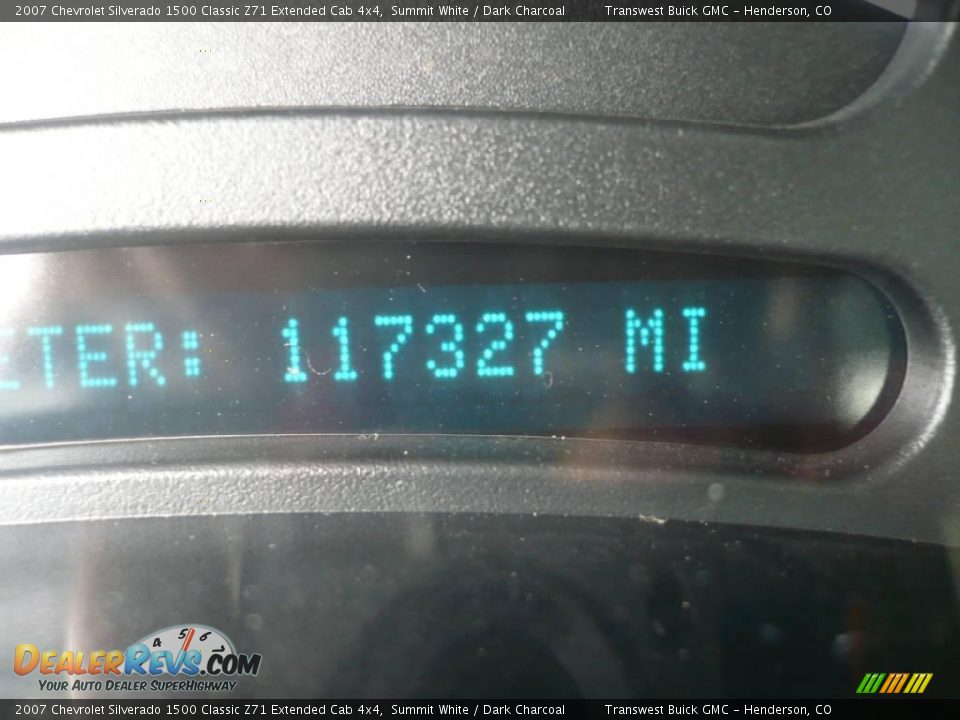 2007 Chevrolet Silverado 1500 Classic Z71 Extended Cab 4x4 Summit White / Dark Charcoal Photo #15