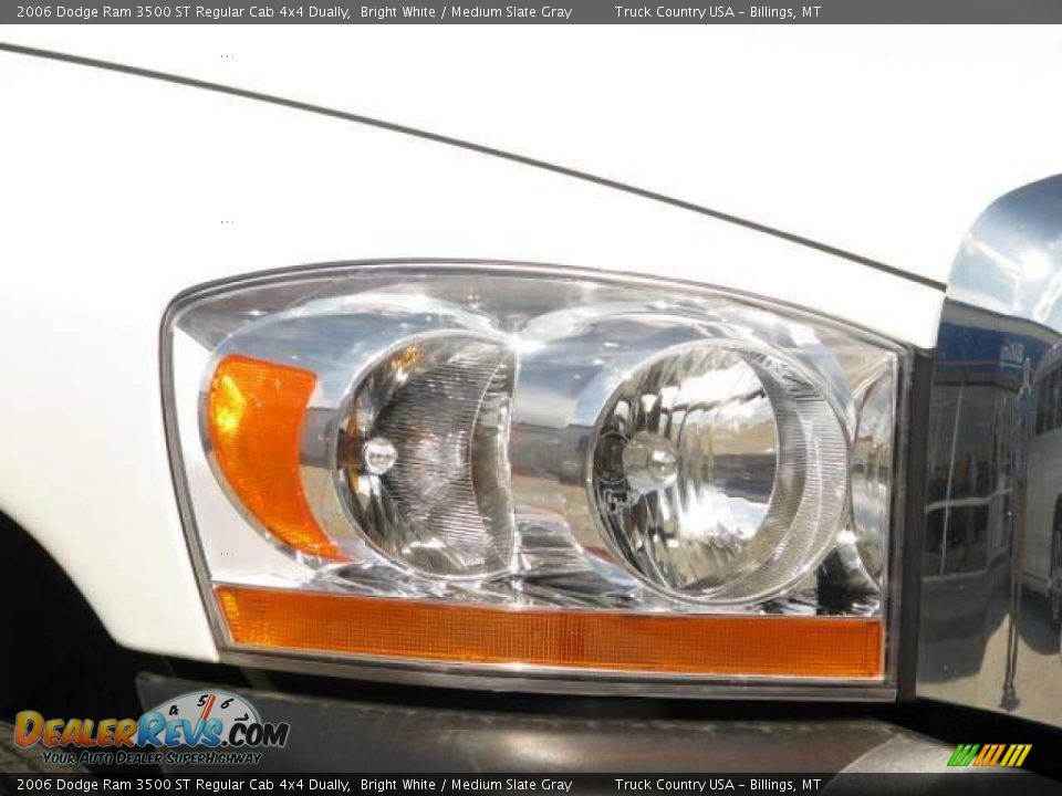 2006 Dodge Ram 3500 ST Regular Cab 4x4 Dually Bright White / Medium Slate Gray Photo #4