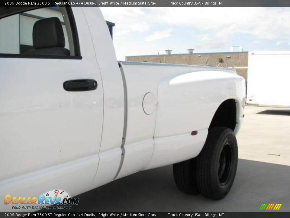 2006 Dodge Ram 3500 ST Regular Cab 4x4 Dually Bright White / Medium Slate Gray Photo #8