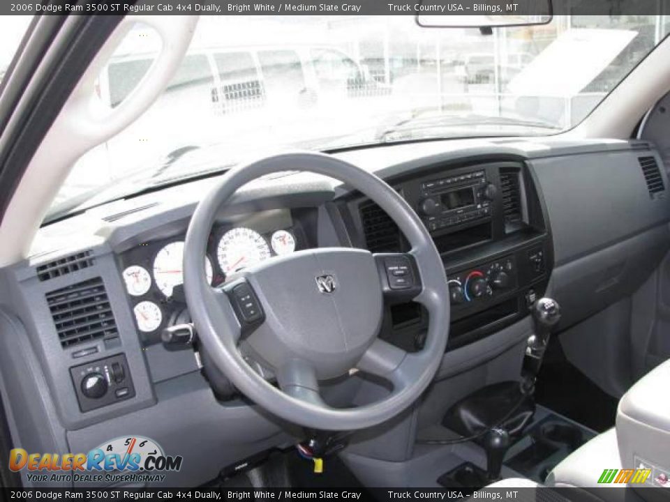 2006 Dodge Ram 3500 ST Regular Cab 4x4 Dually Bright White / Medium Slate Gray Photo #10