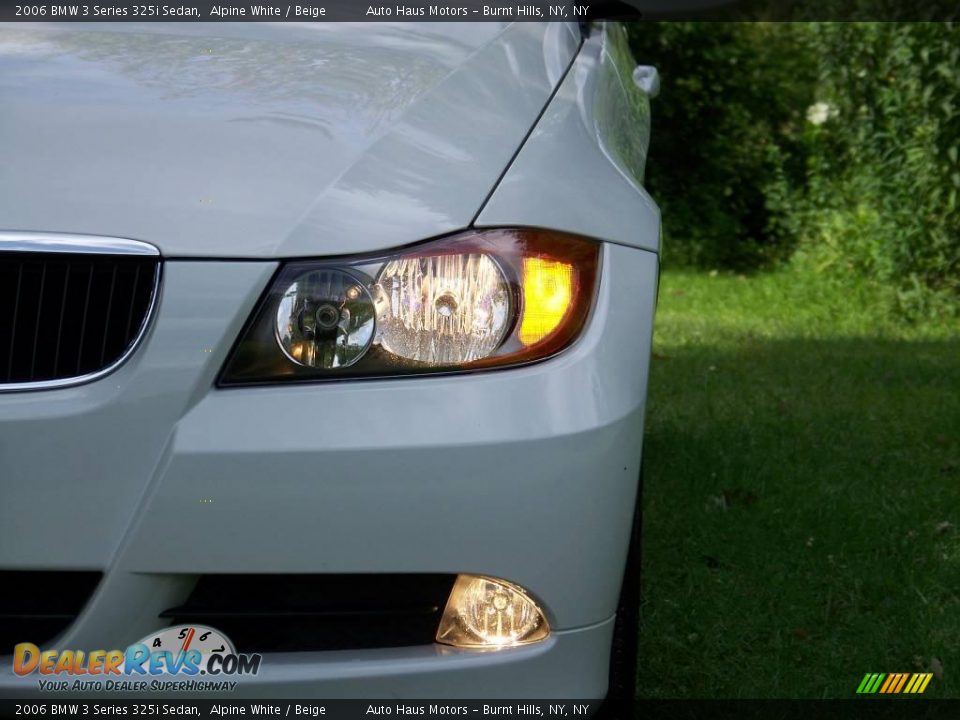 2006 BMW 3 Series 325i Sedan Alpine White / Beige Photo #10