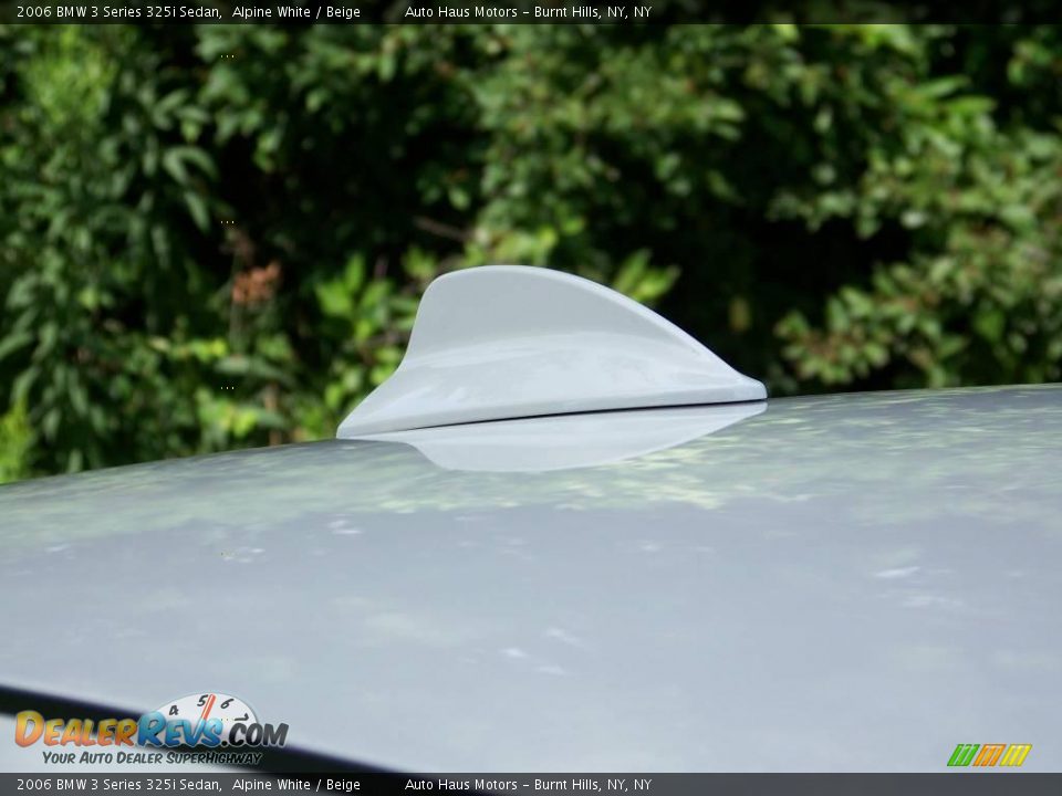 2006 BMW 3 Series 325i Sedan Alpine White / Beige Photo #12