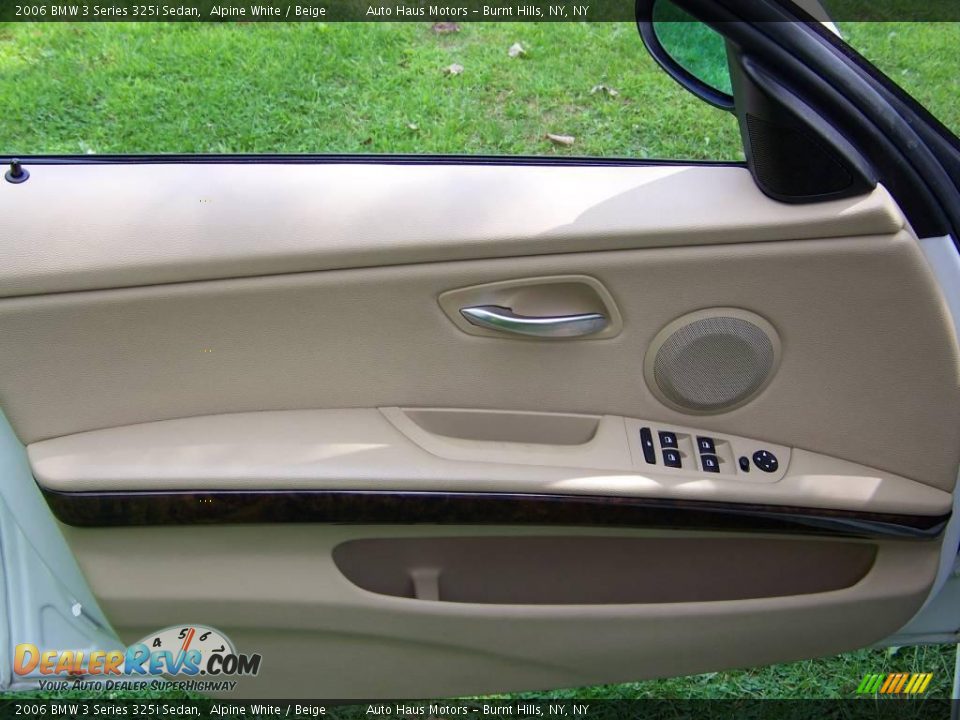 2006 BMW 3 Series 325i Sedan Alpine White / Beige Photo #16