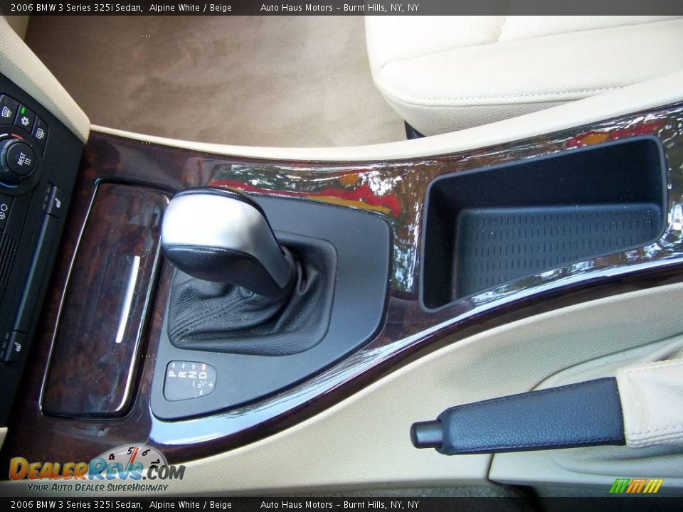 2006 BMW 3 Series 325i Sedan Alpine White / Beige Photo #22