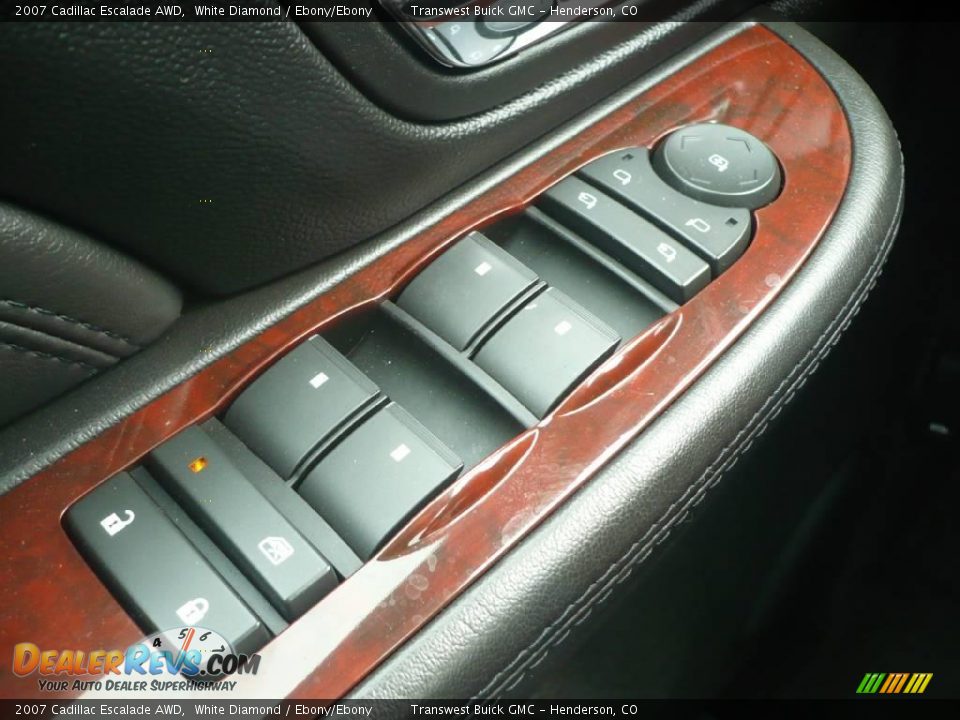 2007 Cadillac Escalade AWD White Diamond / Ebony/Ebony Photo #12