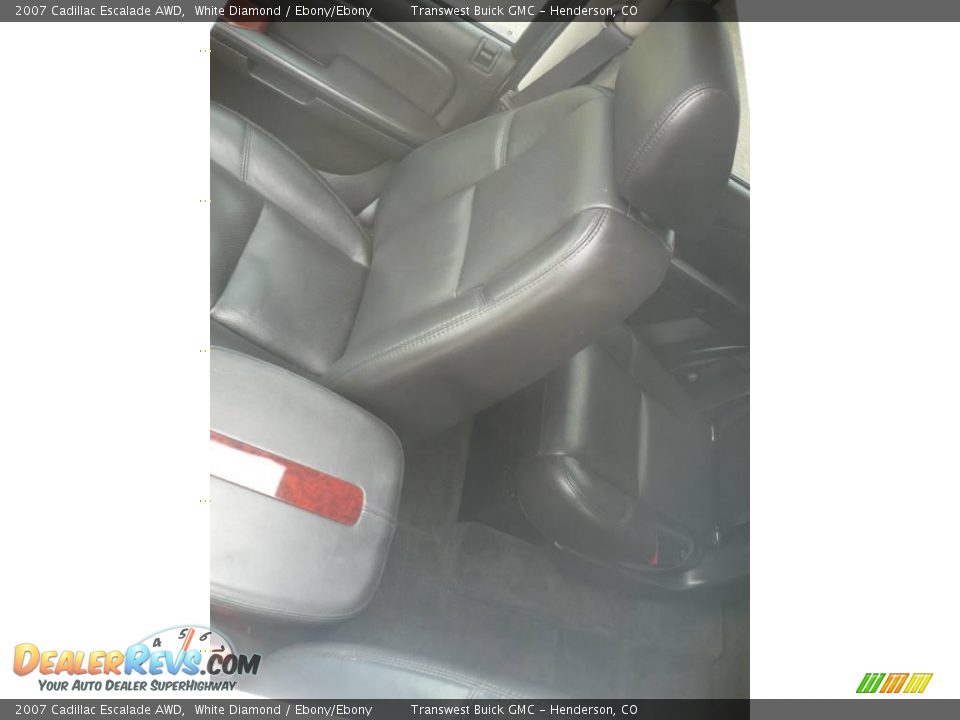 2007 Cadillac Escalade AWD White Diamond / Ebony/Ebony Photo #32