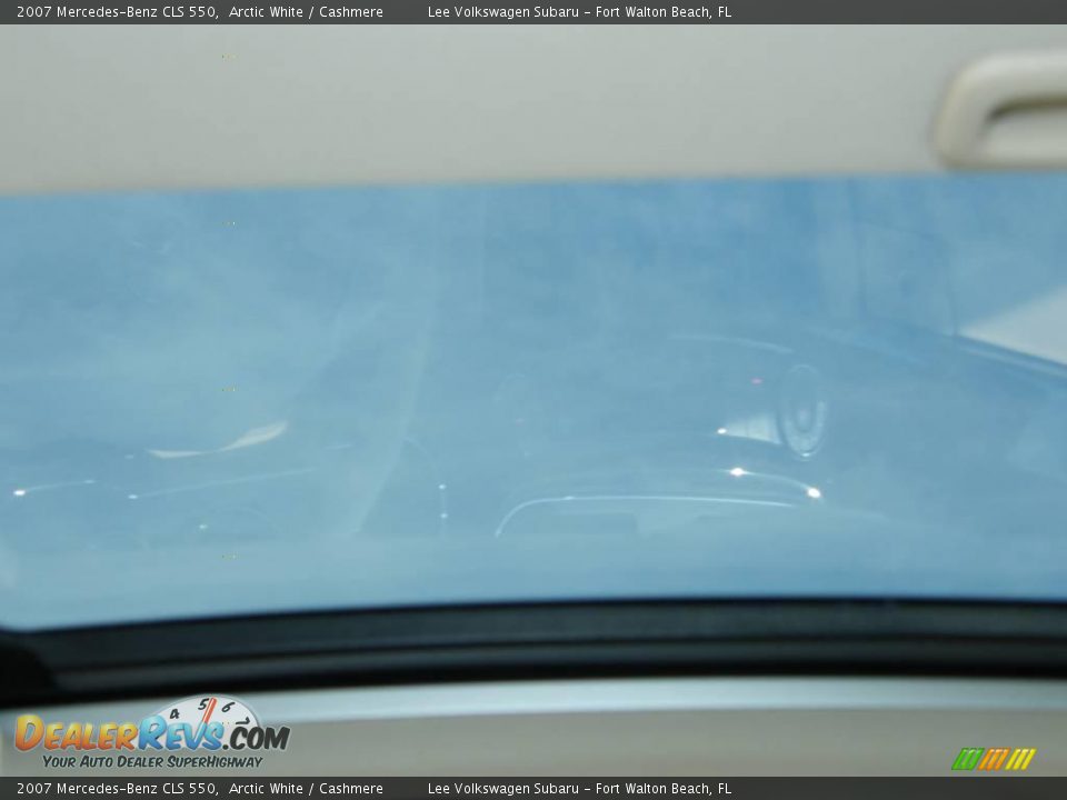 2007 Mercedes-Benz CLS 550 Arctic White / Cashmere Photo #21
