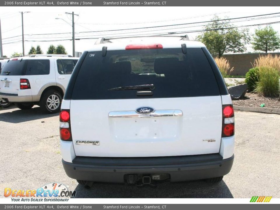 2006 Ford Explorer XLT 4x4 Oxford White / Stone Photo #6