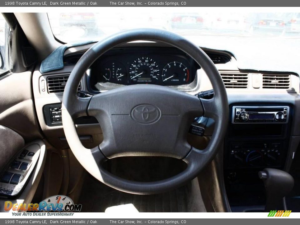 1998 Toyota Camry LE Dark Green Metallic / Oak Photo #8