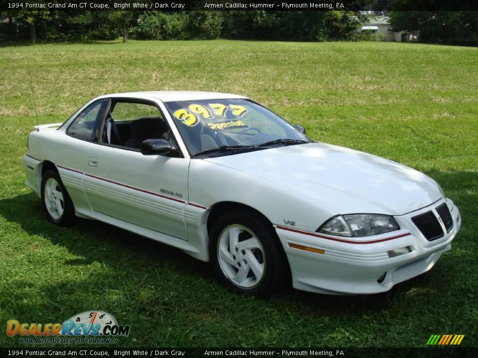 1994 Pontiac Grand Am GT Coupe Bright White / Dark Gray Photo #1