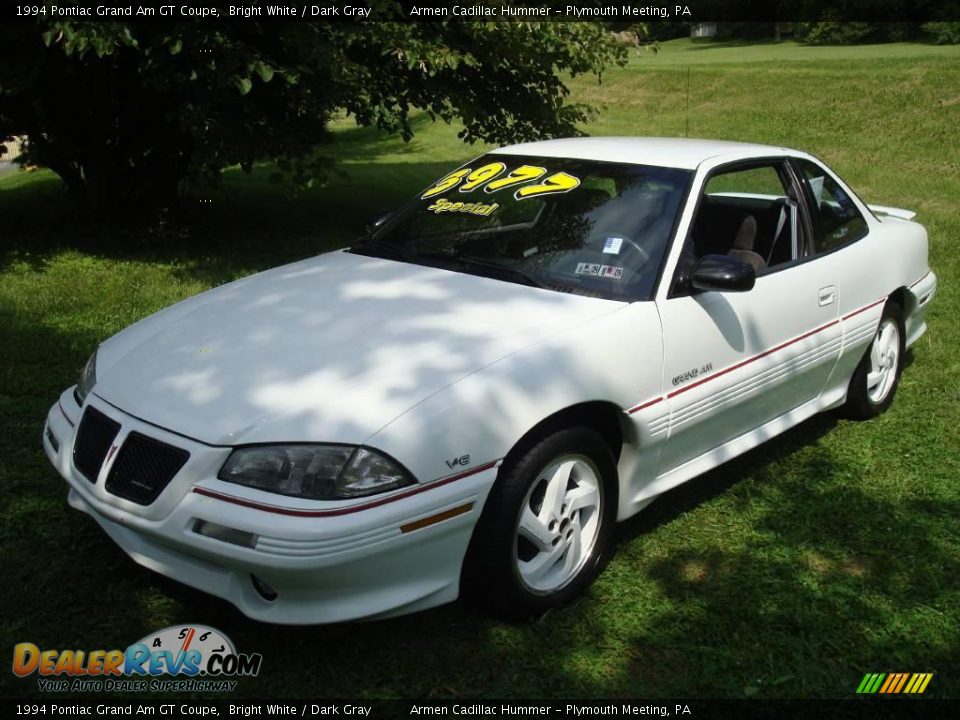 1994 Pontiac Grand Am GT Coupe Bright White / Dark Gray Photo #4