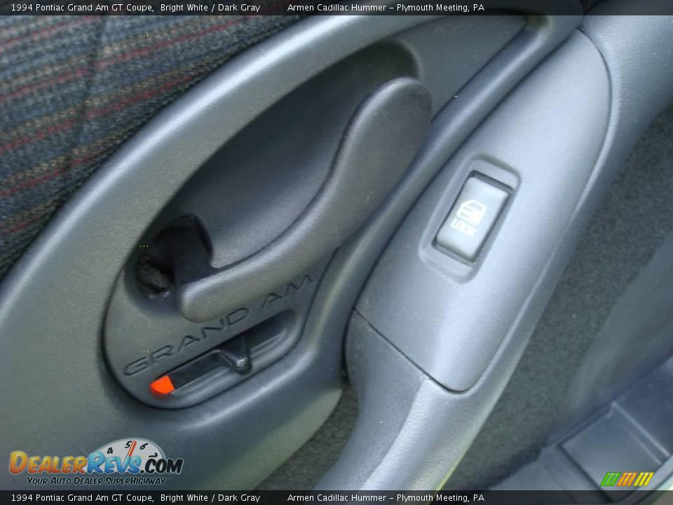 1994 Pontiac Grand Am GT Coupe Bright White / Dark Gray Photo #13