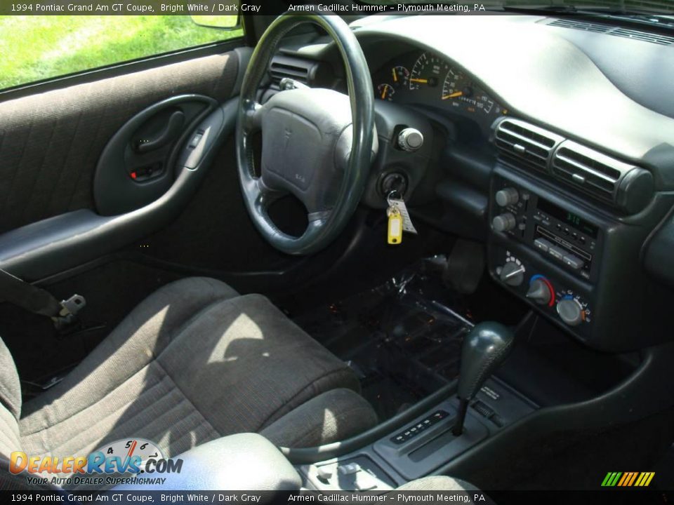 1994 Pontiac Grand Am GT Coupe Bright White / Dark Gray Photo #17