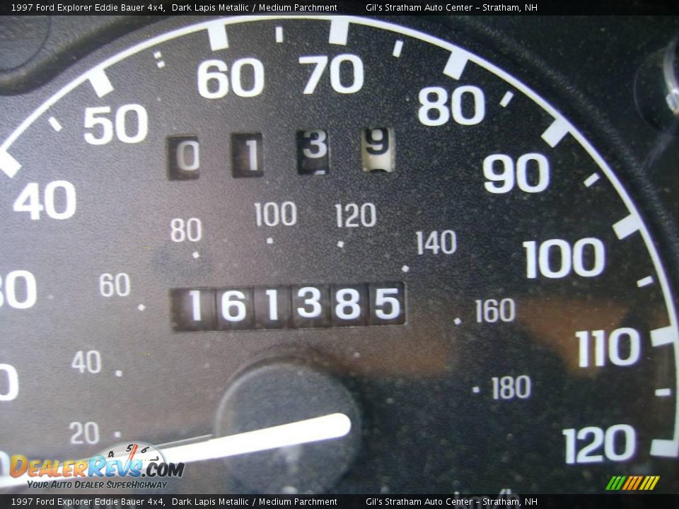 1997 Ford Explorer Eddie Bauer 4x4 Dark Lapis Metallic / Medium Parchment Photo #14