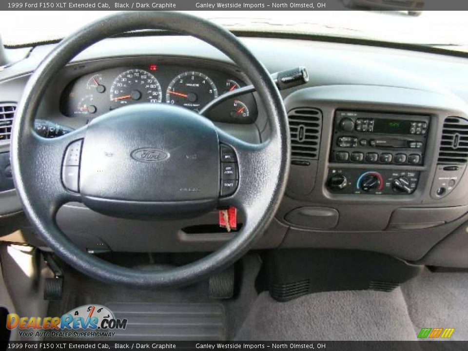1999 Ford F150 XLT Extended Cab Black / Dark Graphite Photo #14