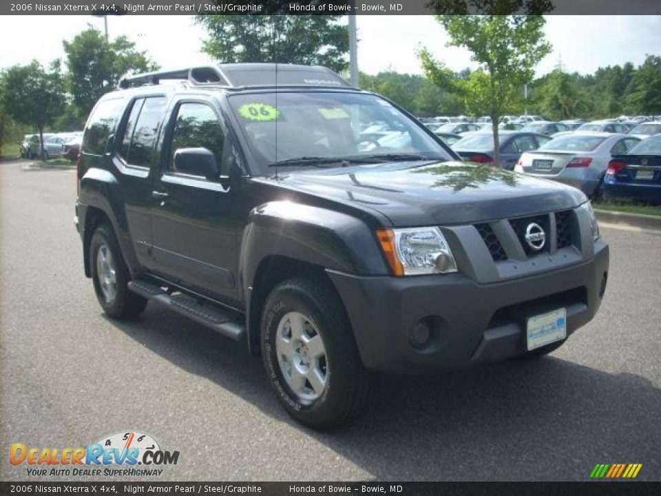 2006 Nissan Xterra X 4x4 Night Armor Pearl / Steel/Graphite Photo #1