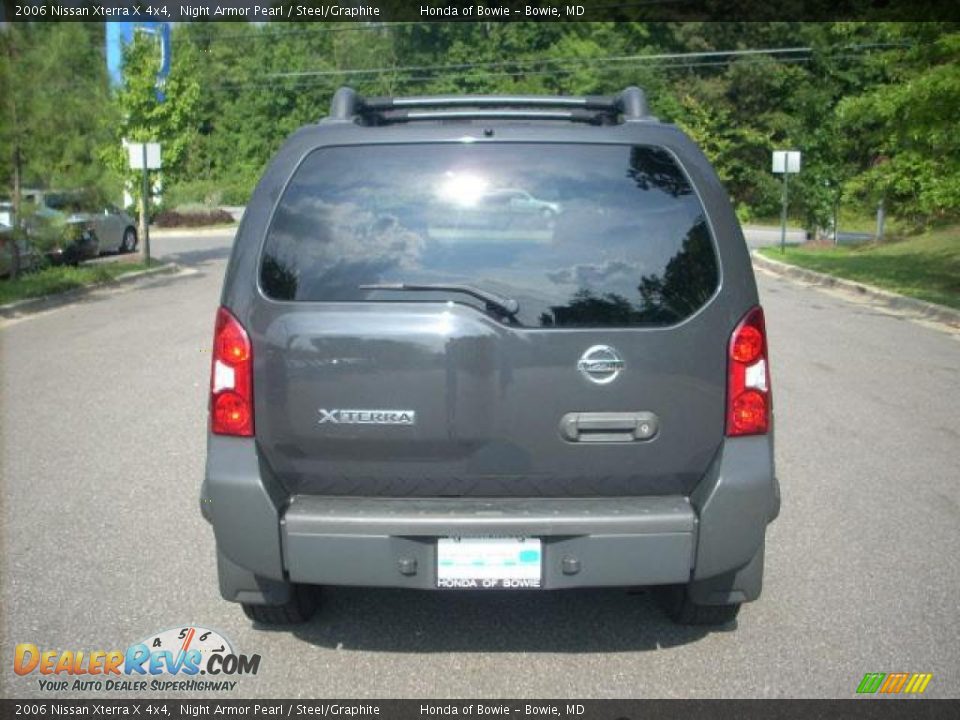 2006 Nissan Xterra X 4x4 Night Armor Pearl / Steel/Graphite Photo #4