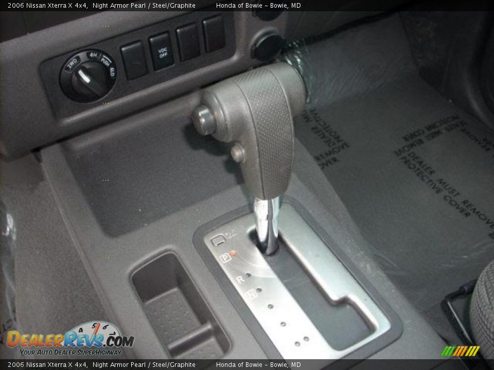 2006 Nissan Xterra X 4x4 Night Armor Pearl / Steel/Graphite Photo #12