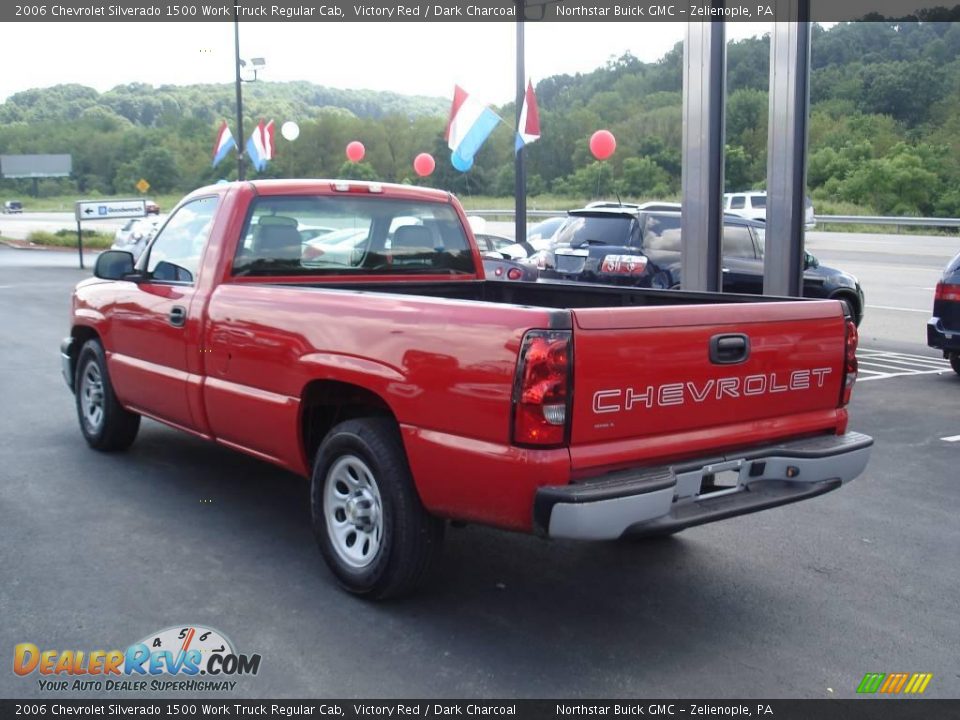 2006 Chevrolet Silverado 1500 Work Truck Regular Cab Victory Red / Dark Charcoal Photo #4