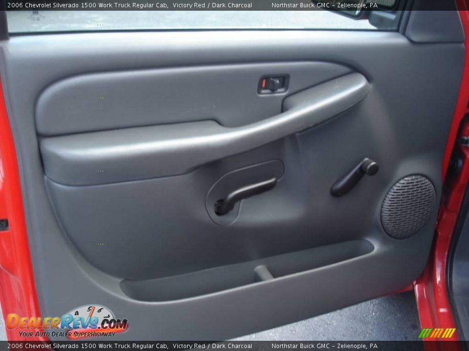 2006 Chevrolet Silverado 1500 Work Truck Regular Cab Victory Red / Dark Charcoal Photo #6