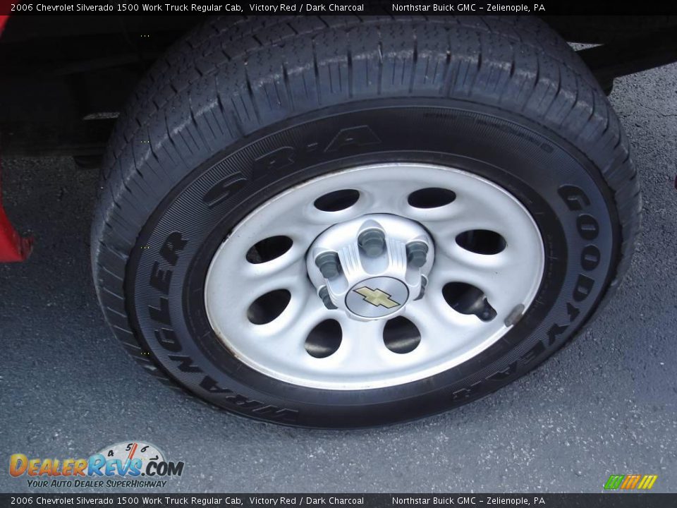 2006 Chevrolet Silverado 1500 Work Truck Regular Cab Victory Red / Dark Charcoal Photo #10