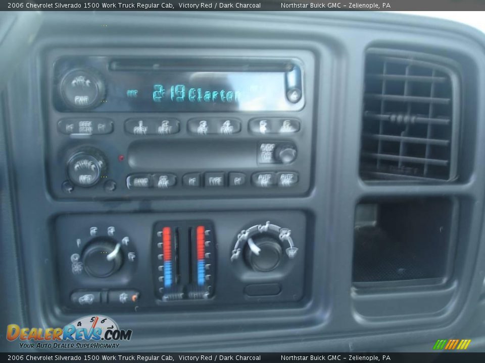 2006 Chevrolet Silverado 1500 Work Truck Regular Cab Victory Red / Dark Charcoal Photo #17