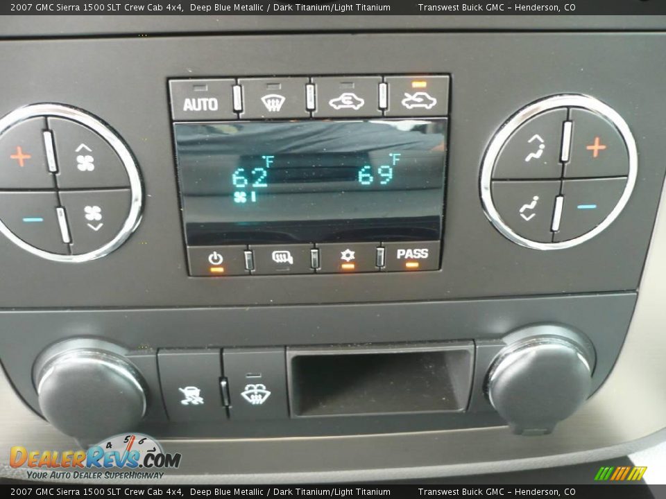 2007 GMC Sierra 1500 SLT Crew Cab 4x4 Deep Blue Metallic / Dark Titanium/Light Titanium Photo #22