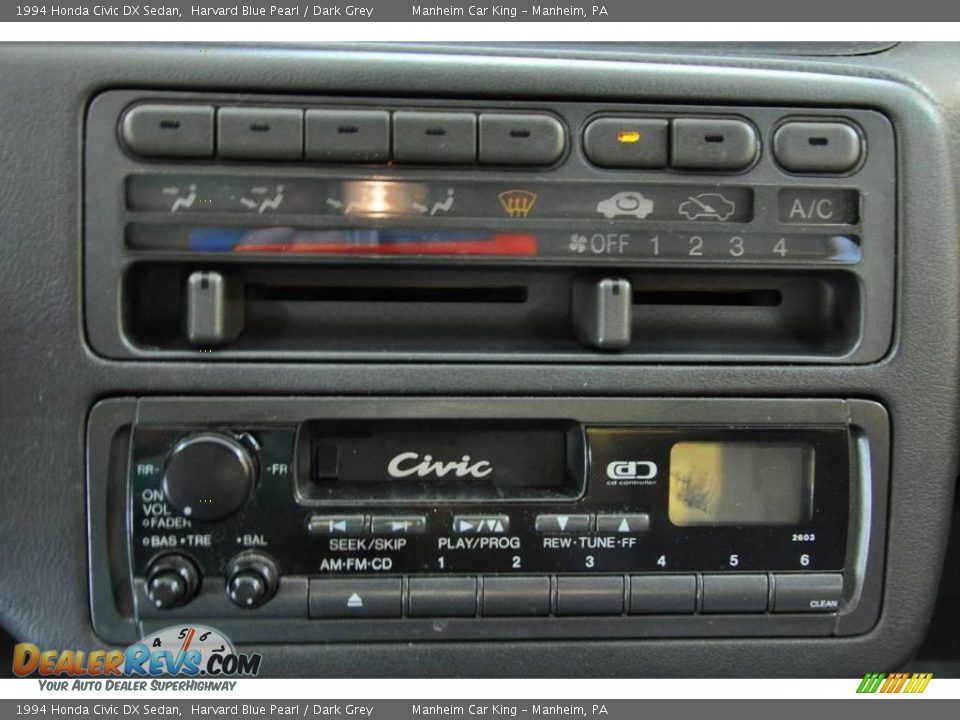 1994 Honda Civic DX Sedan Harvard Blue Pearl / Dark Grey Photo #8