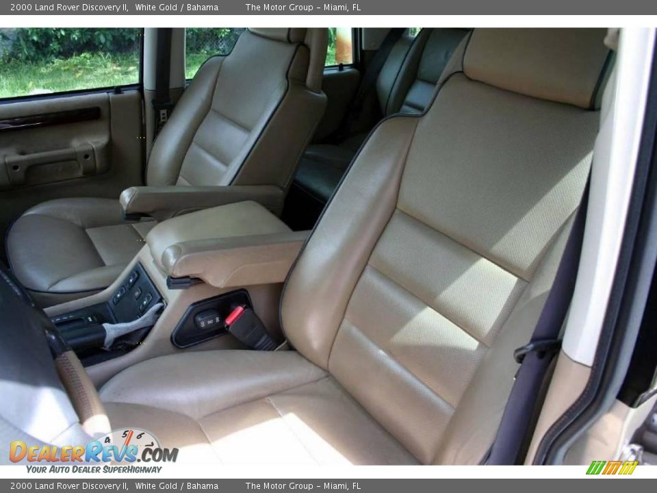 2000 Land Rover Discovery II White Gold / Bahama Photo #35