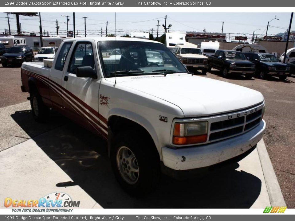 1994 Dodge Dakota Sport Extended Cab 4x4 Bright White / Gray Photo #2