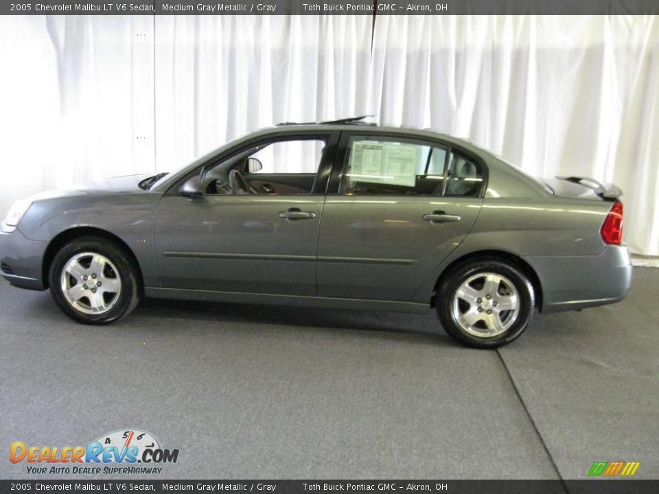 2005 Chevrolet Malibu LT V6 Sedan Medium Gray Metallic / Gray Photo #5