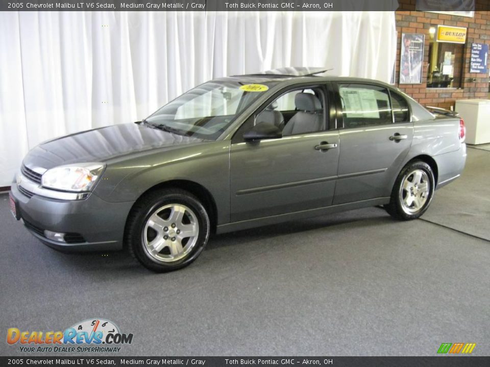 2005 Chevrolet Malibu LT V6 Sedan Medium Gray Metallic / Gray Photo #6
