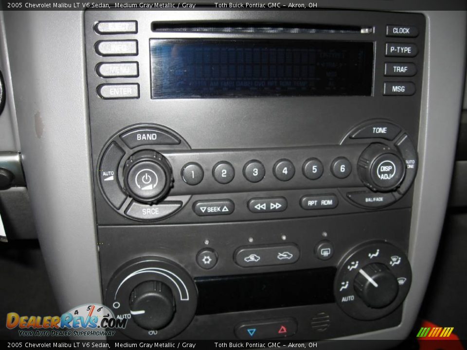 2005 Chevrolet Malibu LT V6 Sedan Medium Gray Metallic / Gray Photo #14