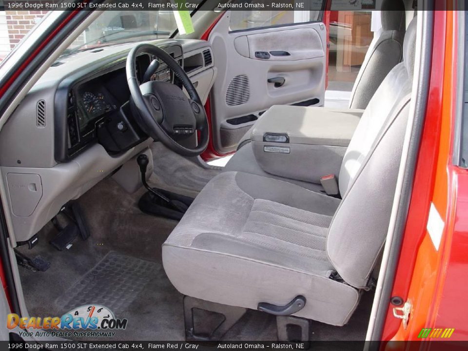 1996 Dodge Ram 1500 SLT Extended Cab 4x4 Flame Red / Gray Photo #7