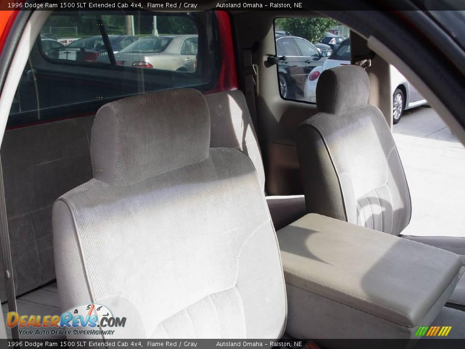 1996 Dodge Ram 1500 SLT Extended Cab 4x4 Flame Red / Gray Photo #16