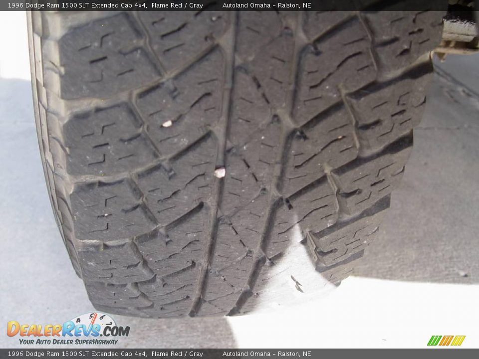 1996 Dodge Ram 1500 SLT Extended Cab 4x4 Flame Red / Gray Photo #20