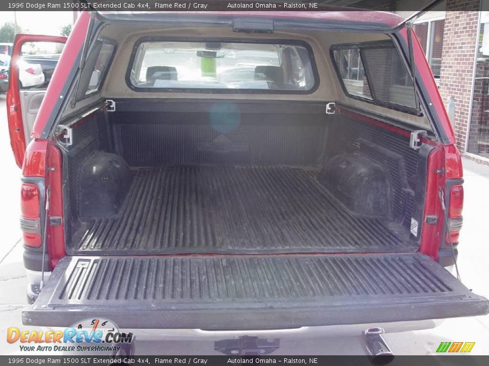 1996 Dodge Ram 1500 SLT Extended Cab 4x4 Flame Red / Gray Photo #27