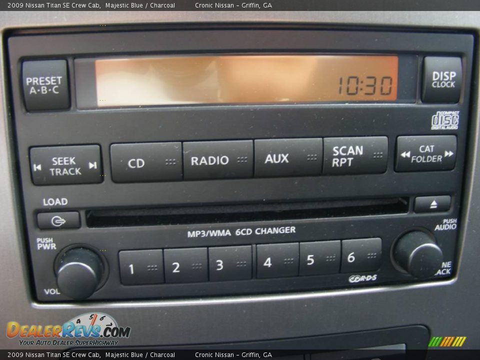 2009 Nissan Titan SE Crew Cab Majestic Blue / Charcoal Photo #19